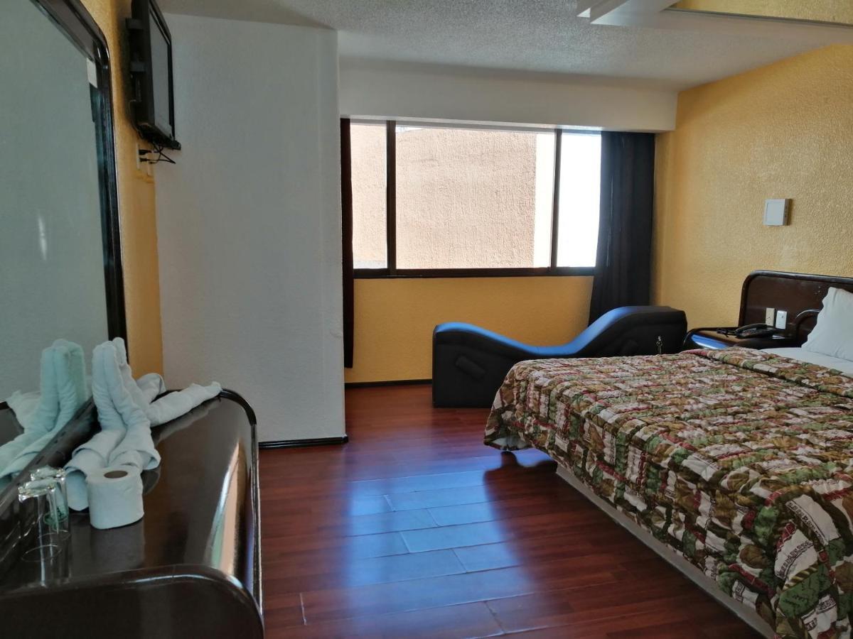 Motel Oasis Mexico Tlalnepantla  Экстерьер фото