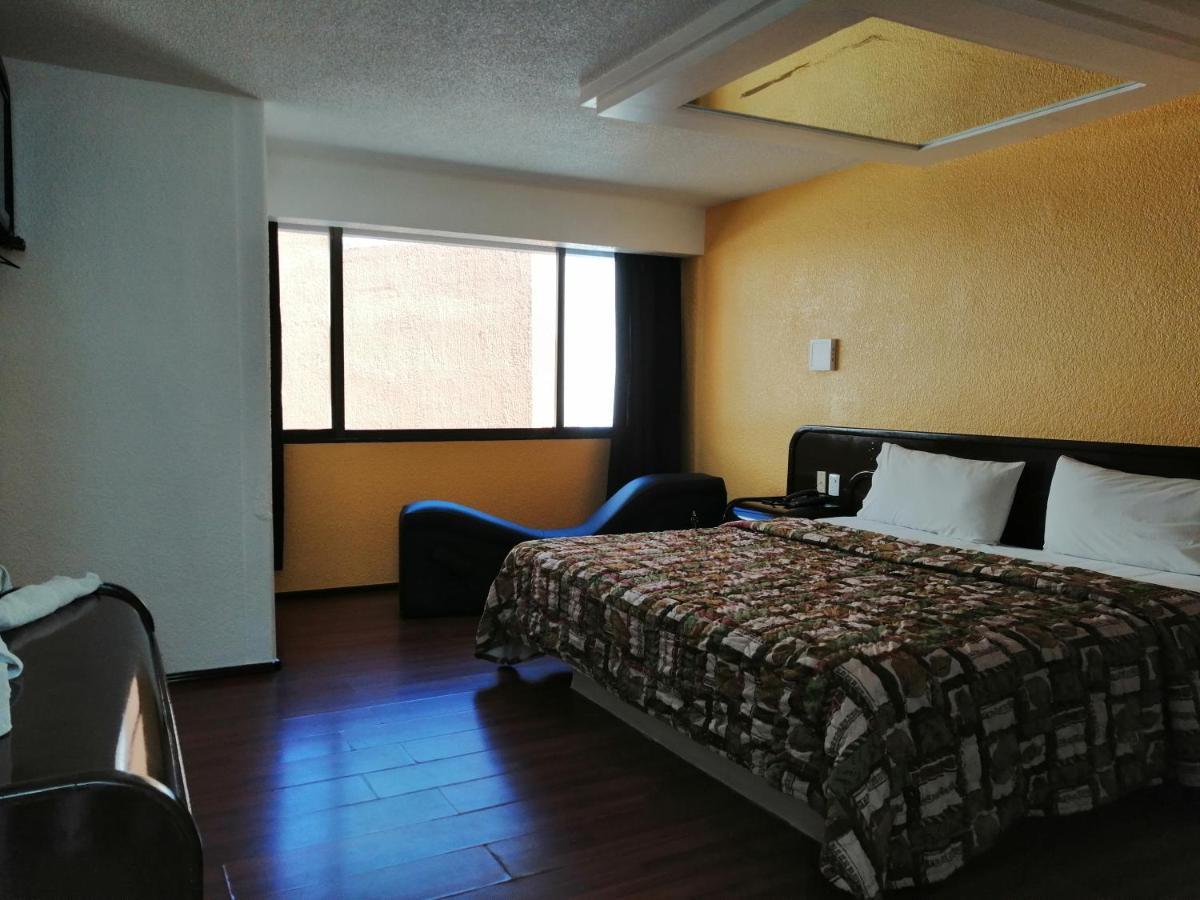 Motel Oasis Mexico Tlalnepantla  Экстерьер фото