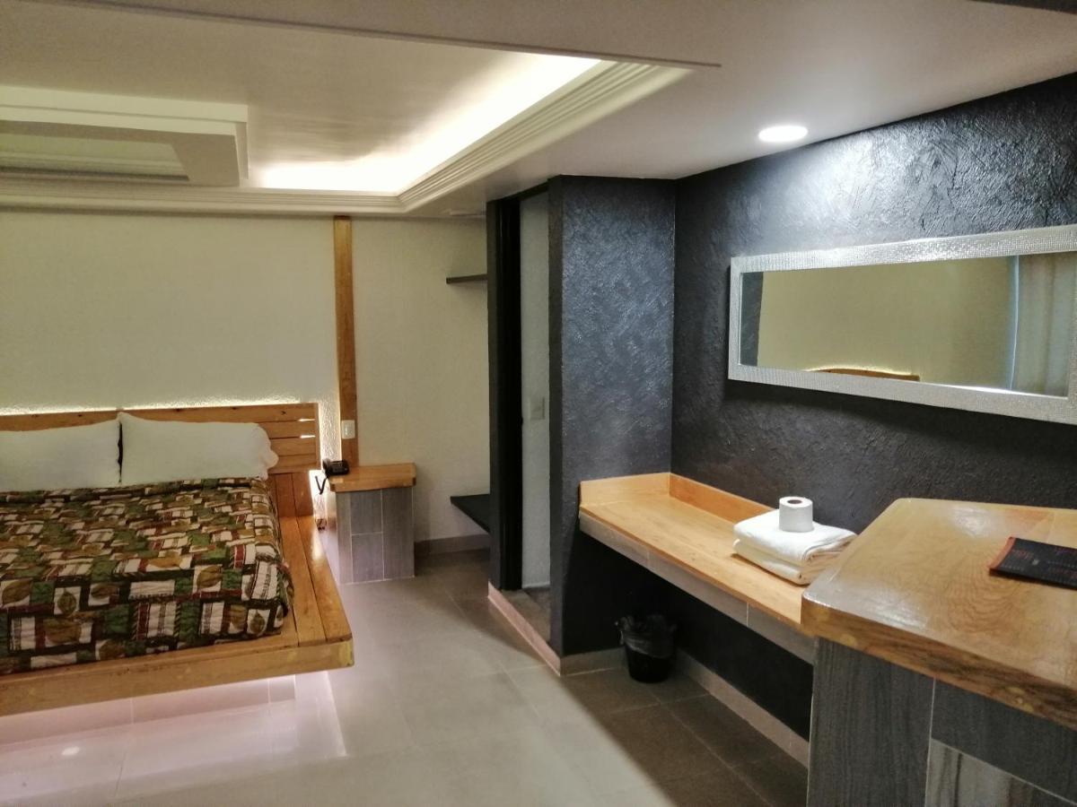 Motel Oasis Mexico Tlalnepantla  Экстерьер фото